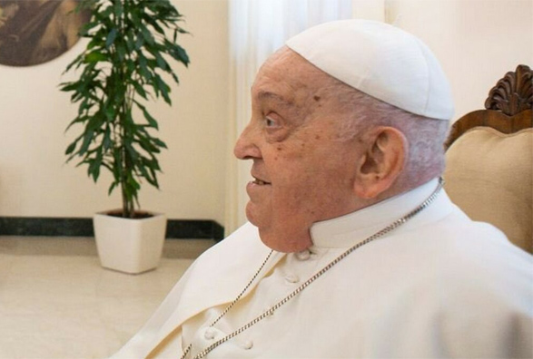 Il destino di Papa Francesco annunciato dalla “Facies Hippocratica”, il cardiologo spiega cos’è